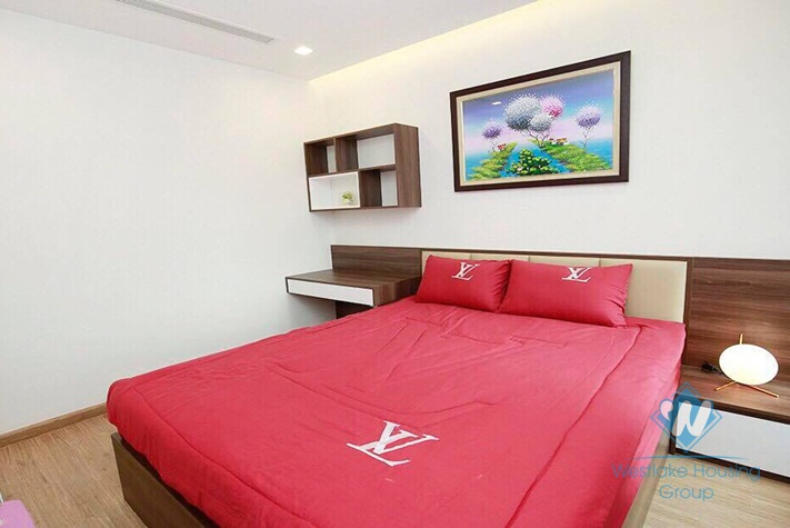 Two bedrooms apartment for rent in Vinhome Metropolis, Lieu Giai street, Ba Dinh district, Ha Noi.